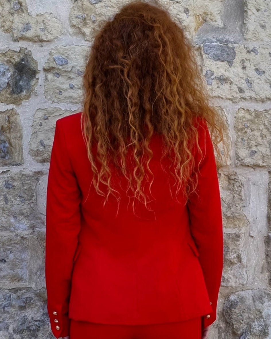 Beyoncé red blazer