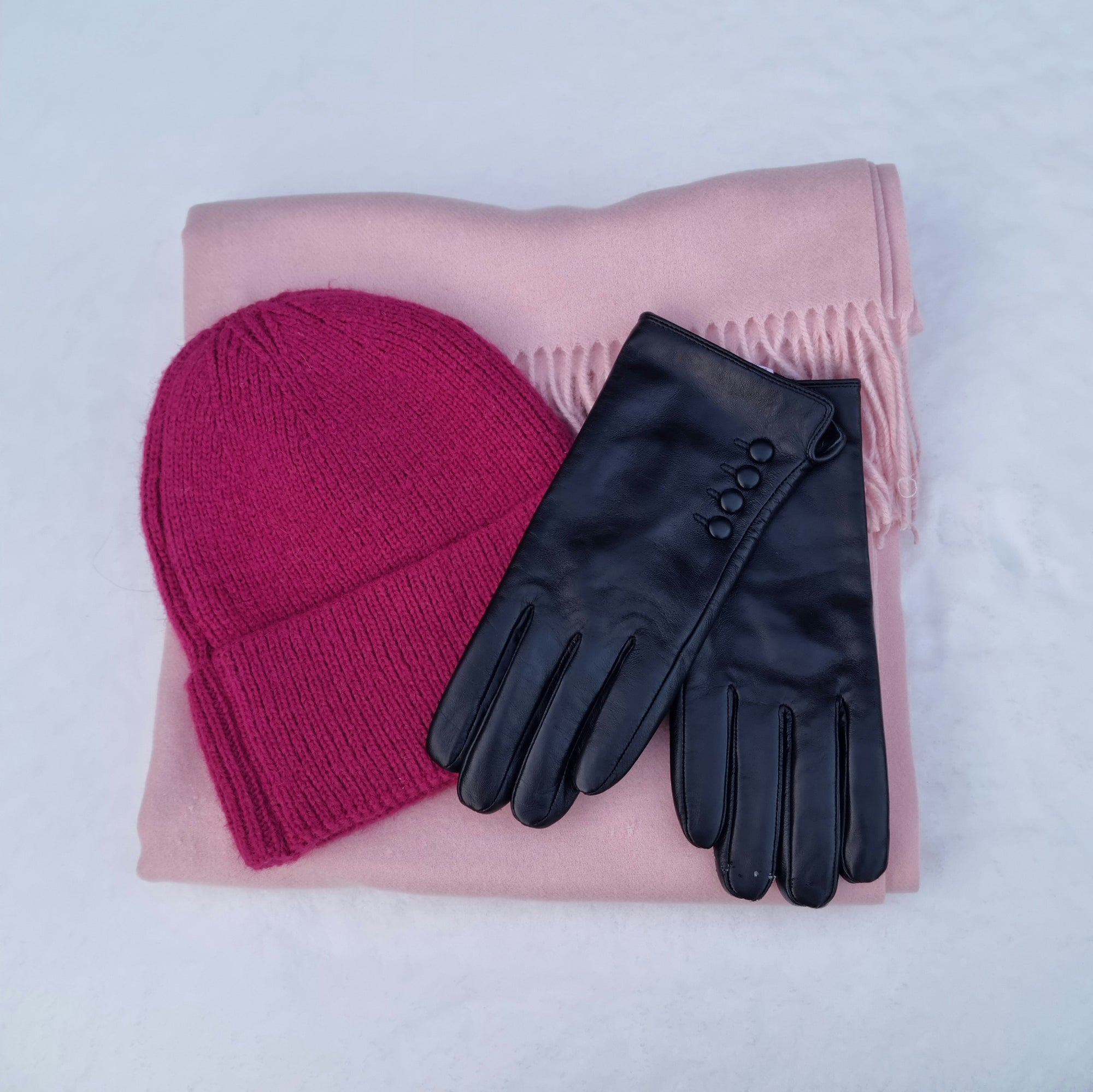 Isolde black gloves