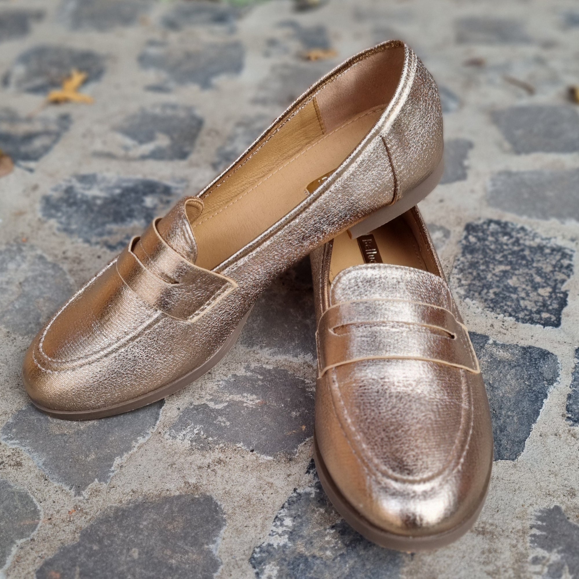 Savanna gold loafers