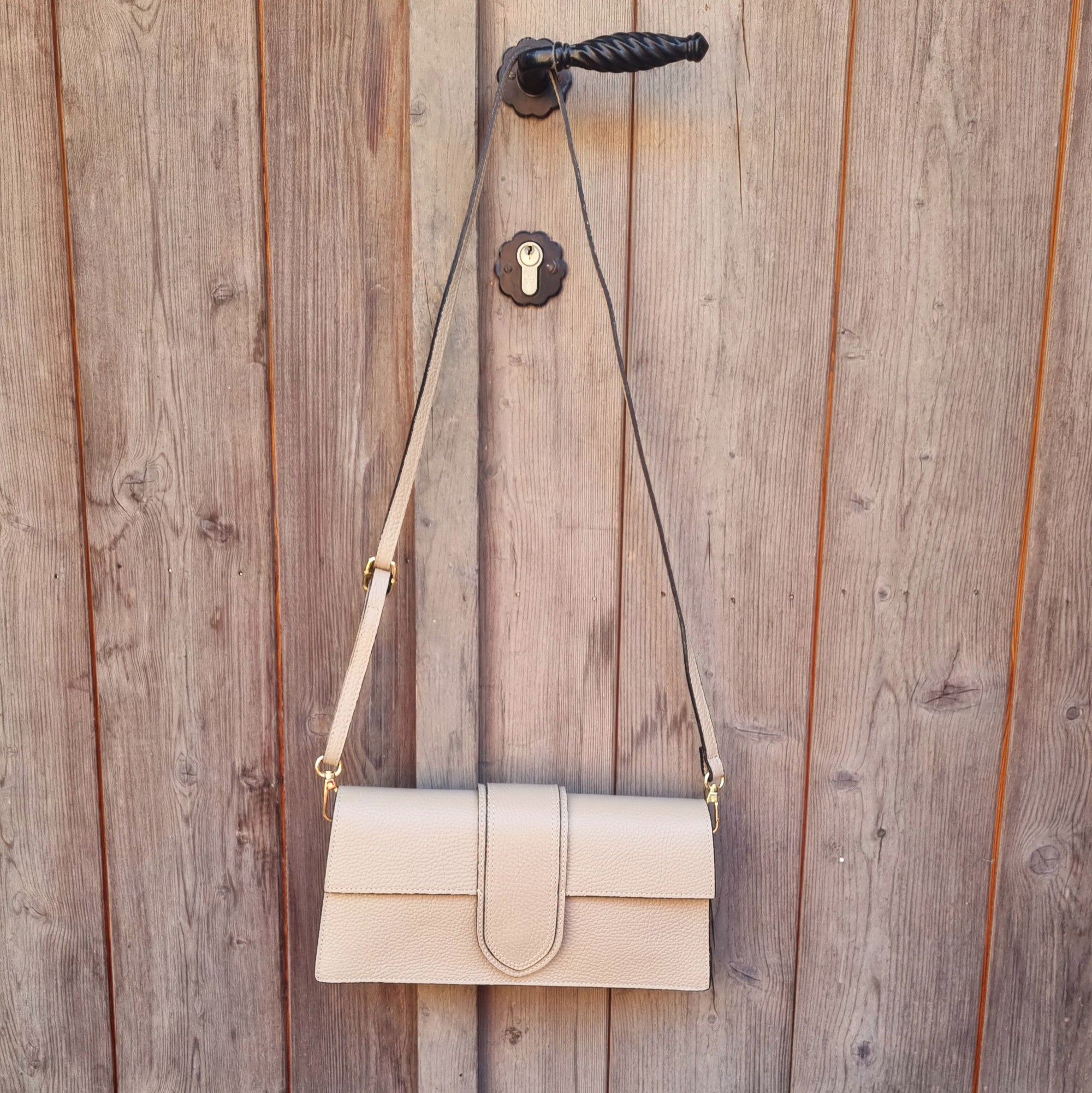 Nude leather handbag