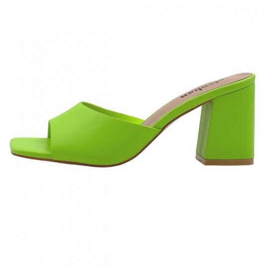 Clio green sandels