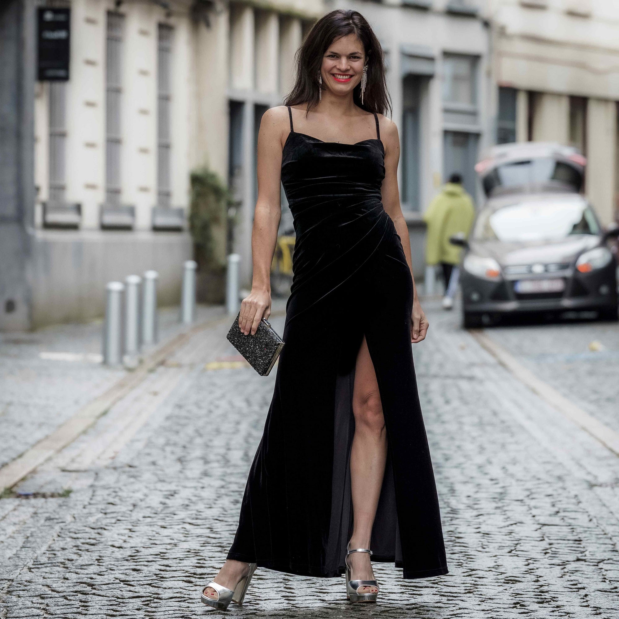 Hanna velvet black dress