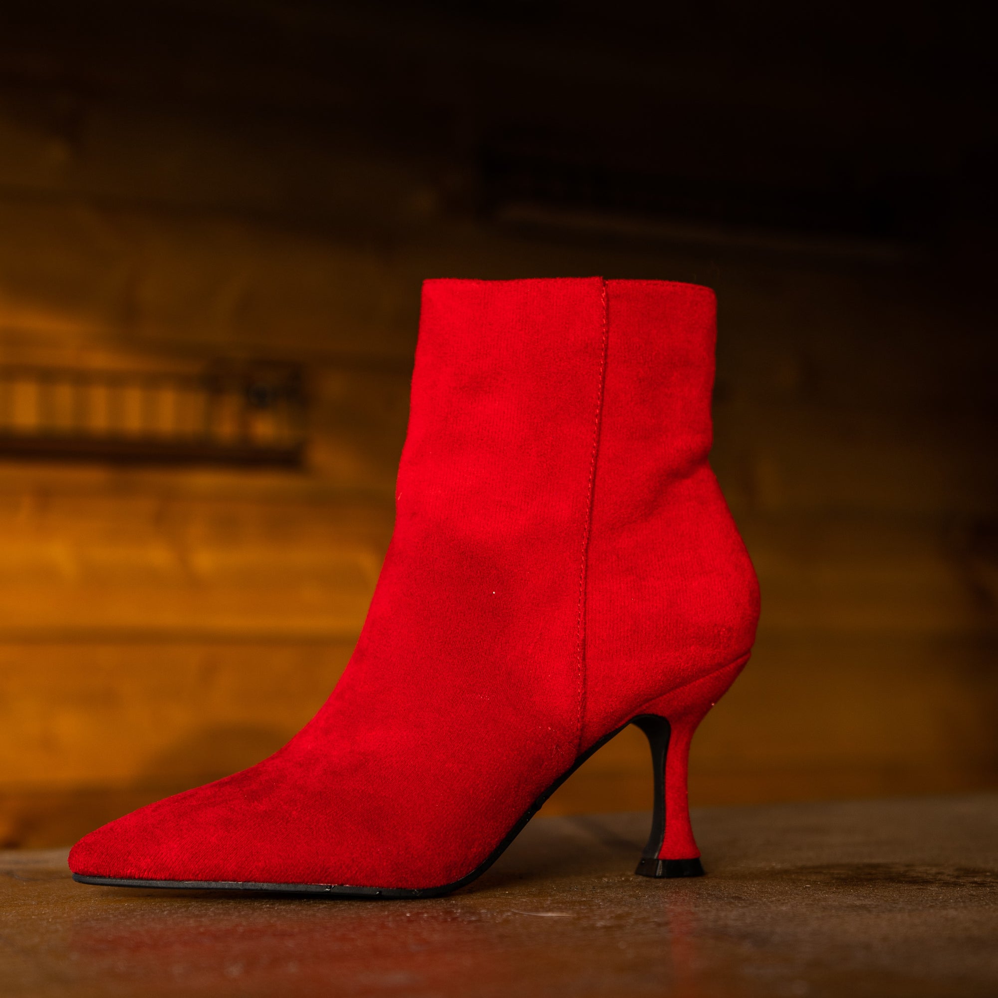 Amelia red boots