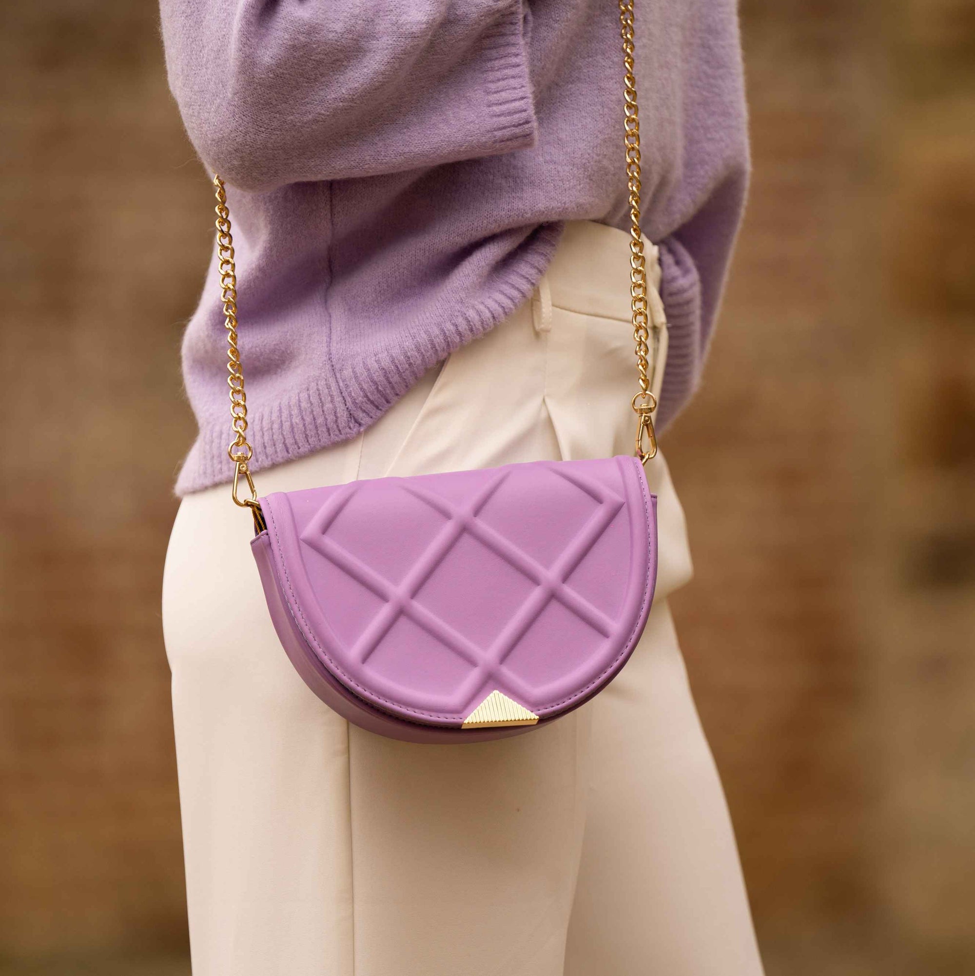 purple shoulder bag
