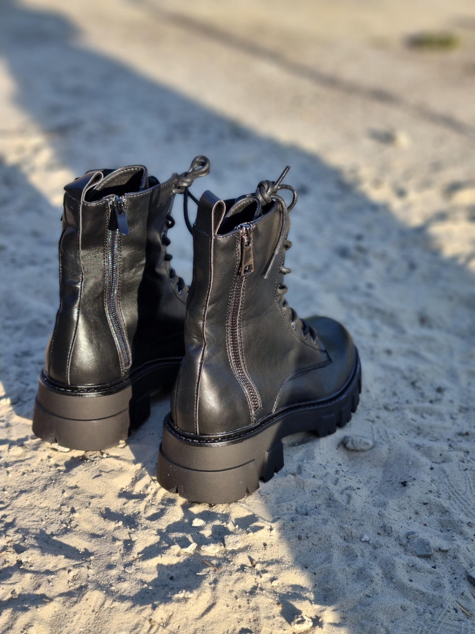 Dahlia Leather boots